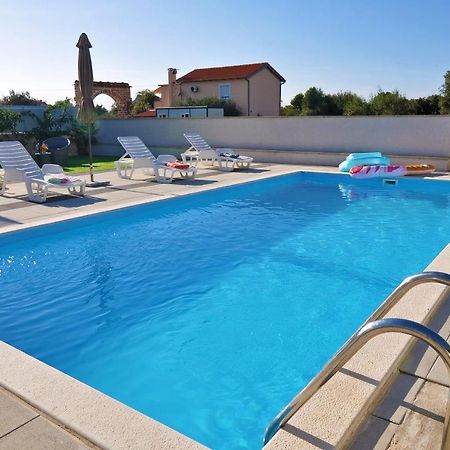 Apartment Tony With Private Pool Sukošan Exterior foto